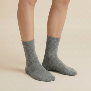 Women's Crew Grip Socks 1-Pair, Gray