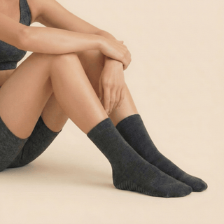 Women's Crew Grip Socks 1-Pair, Charcoal